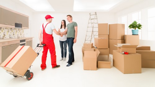 Checklist and packing preparation for an office relocation
