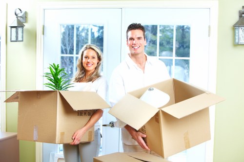 House moving service for flats and homes in Blackwall