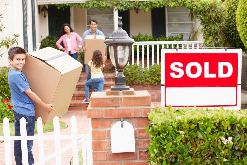 Local moving team planning access for a Blackwall apartment move