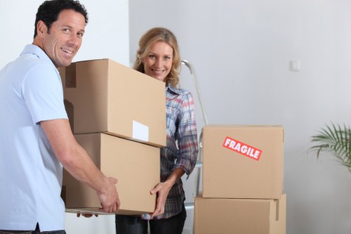 A transparent pricing discussion for a Blackwall moving service